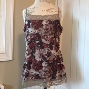 Floral lace cami. Maurices brand. Size XL